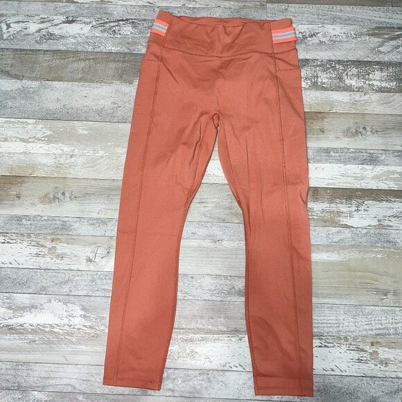 NWT Fabletics High Waisted Motion365 7/8 Leggings Rust Size L - Picture 2 of 7
